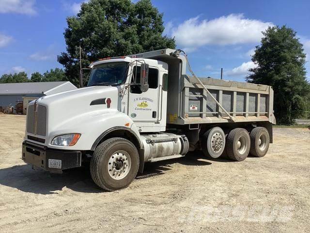 Kenworth T440 傾卸式卡車