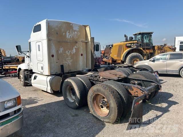 Kenworth T660 曳引機組件
