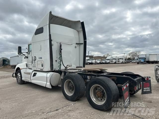 Kenworth T660 曳引機組件