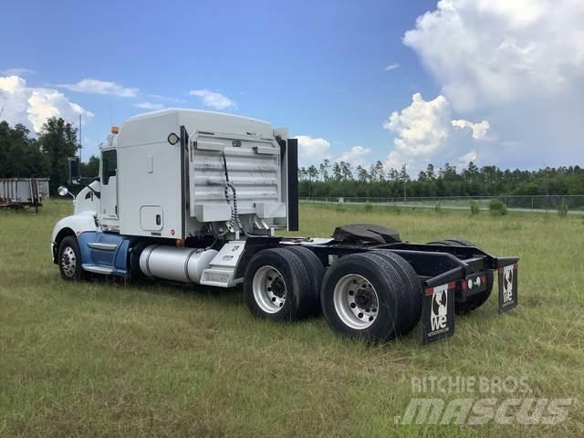 Kenworth T660 曳引機組件