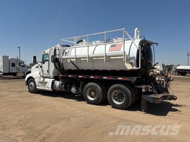 Kenworth T660 組合/真空油槽車