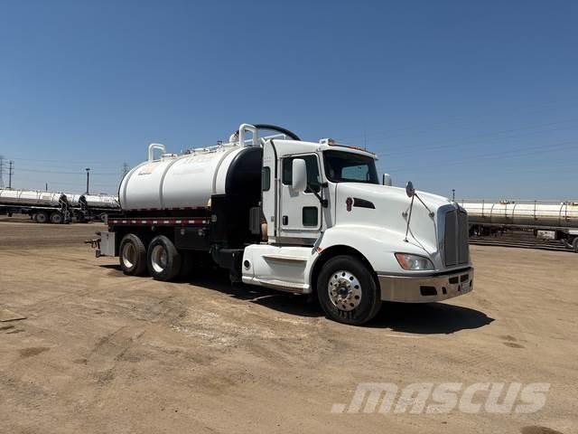 Kenworth T660 組合/真空油槽車