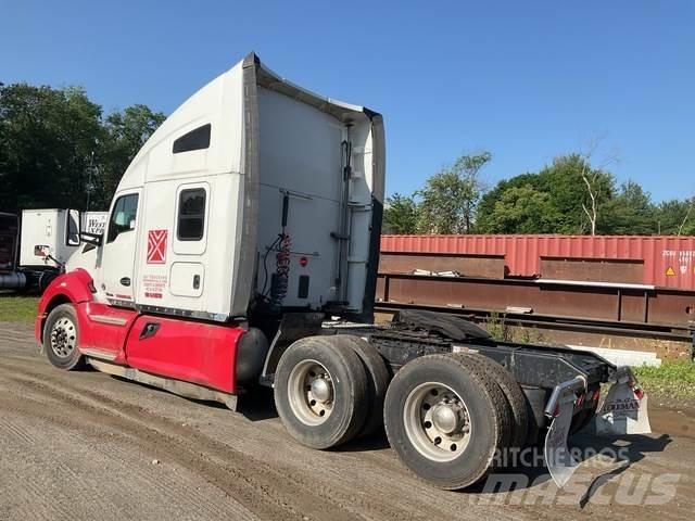 Kenworth T680 曳引機組件