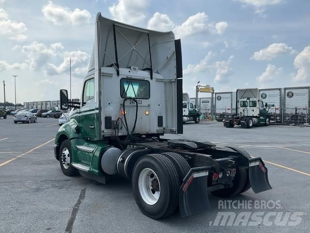Kenworth T680 曳引機組件