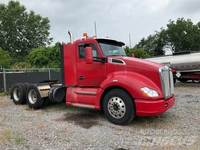Kenworth T680 曳引機組件