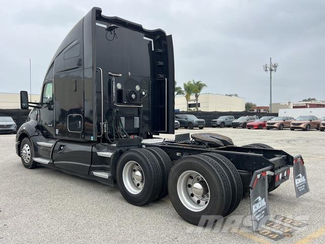 Kenworth T680 曳引機組件