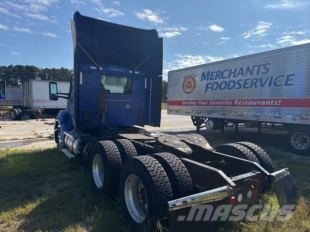 Kenworth T680 曳引機組件
