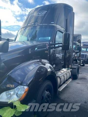 Kenworth T680 曳引機組件