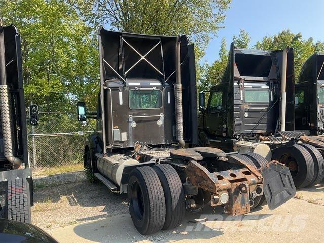 Kenworth T680 曳引機組件