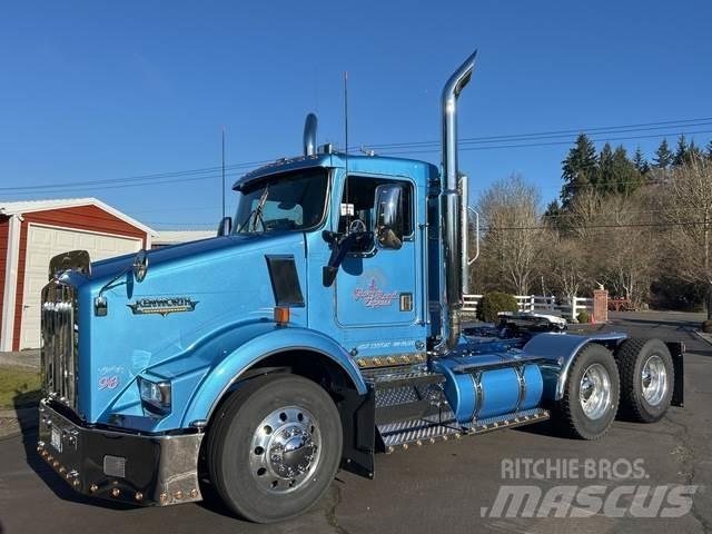 Kenworth T800 曳引機組件