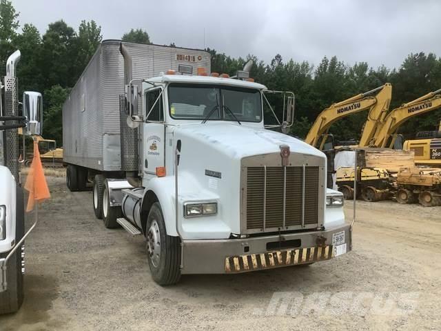 Kenworth T800 曳引機組件