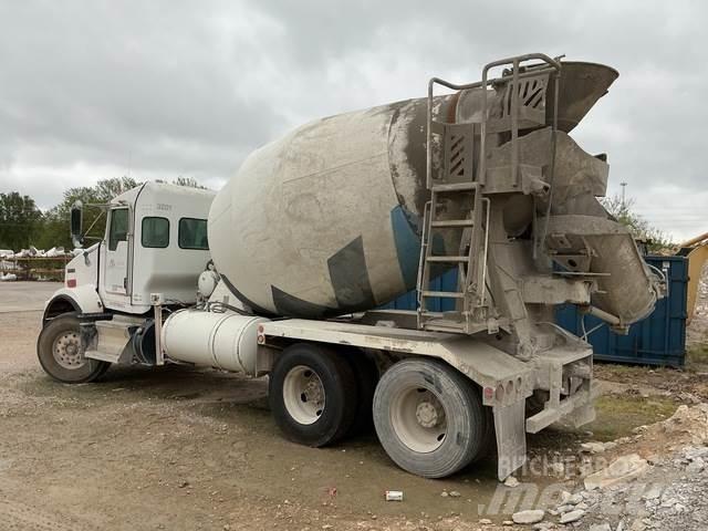 Kenworth T800 其他貨車