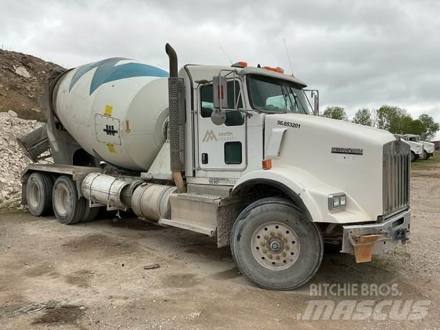 Kenworth T800 其他貨車
