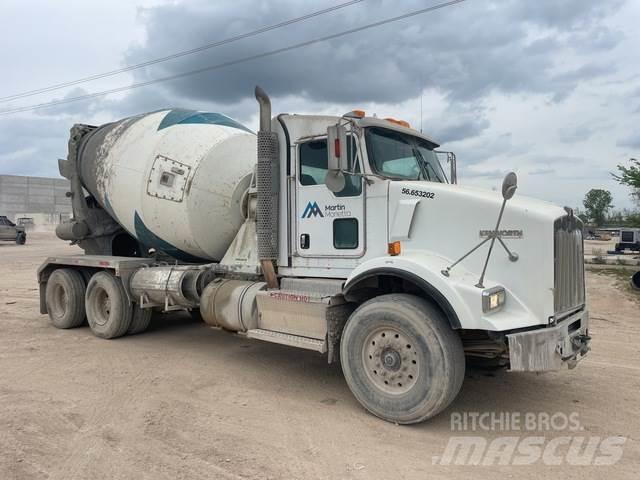 Kenworth T800 其他貨車