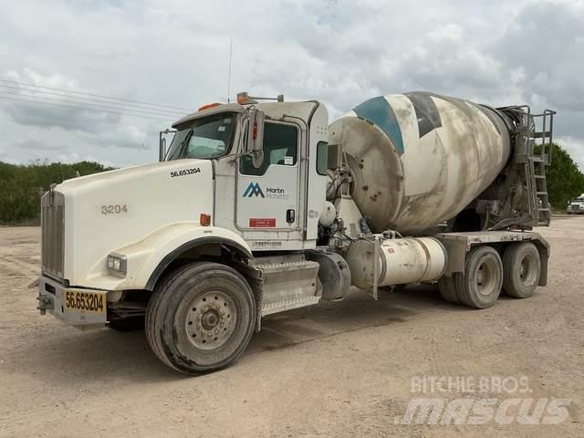 Kenworth T800 其他貨車