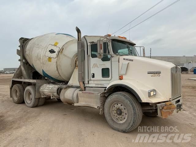 Kenworth T800 其他貨車