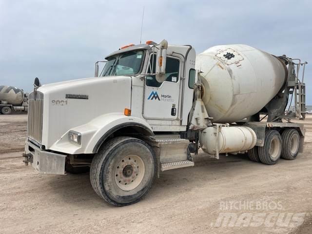Kenworth T800 其他貨車