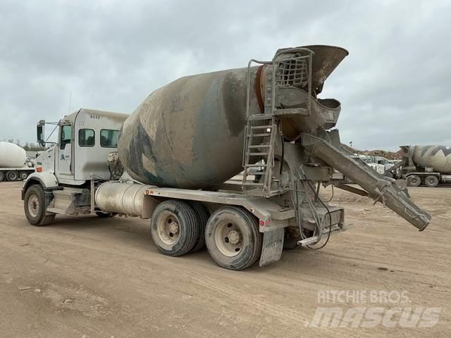 Kenworth T800 其他貨車