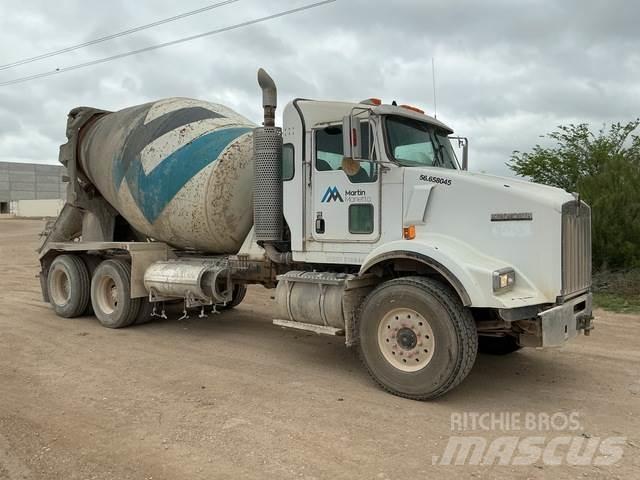 Kenworth T800 其他貨車