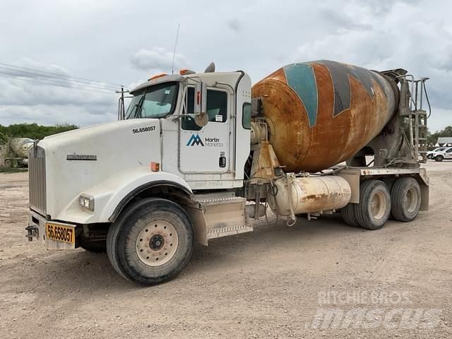 Kenworth T800 其他貨車