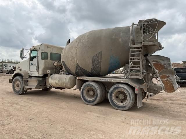 Kenworth T800 其他貨車