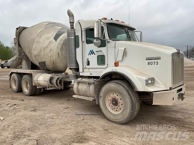 Kenworth T800 其他貨車