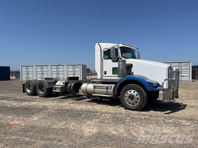 Kenworth T800 曳引機組件