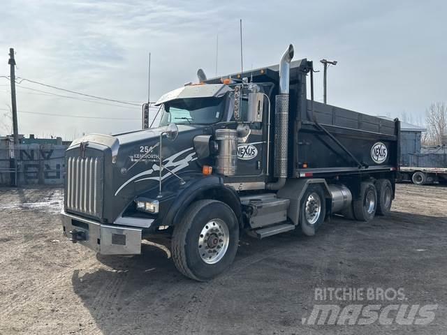 Kenworth T800 傾卸式卡車