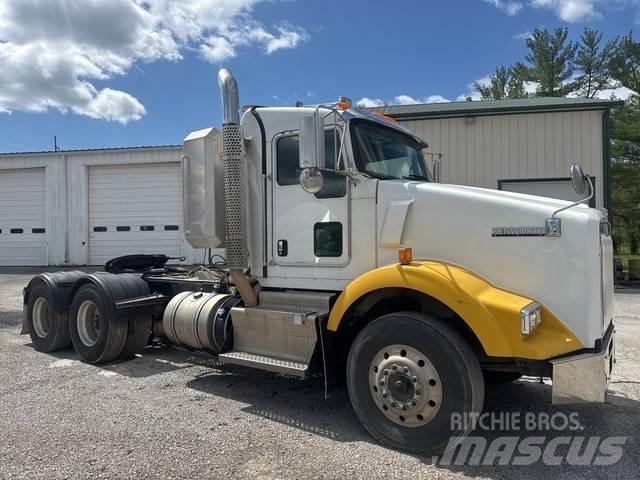 Kenworth T800 曳引機組件