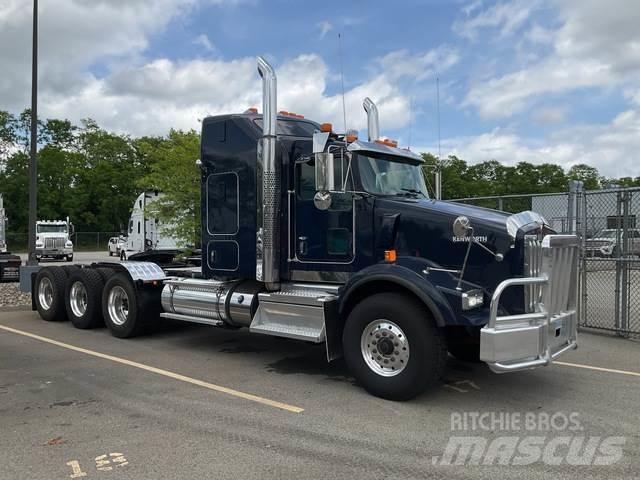 Kenworth T800 曳引機組件