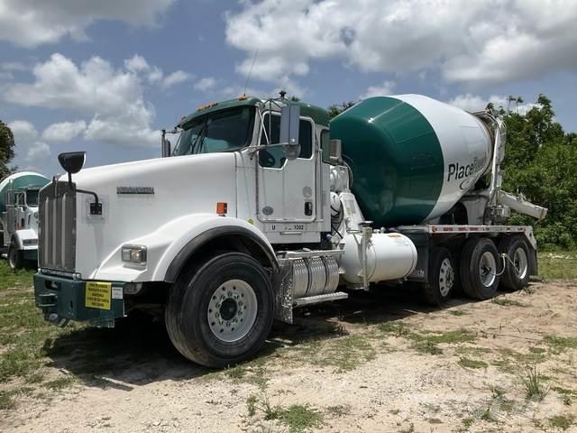 Kenworth T800 其他貨車