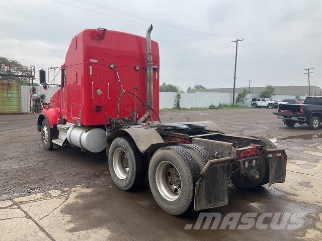 Kenworth T800 曳引機組件