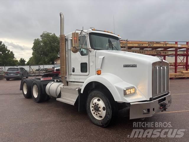 Kenworth T800 曳引機組件