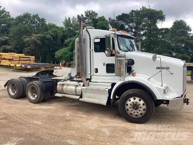 Kenworth T800 曳引機組件
