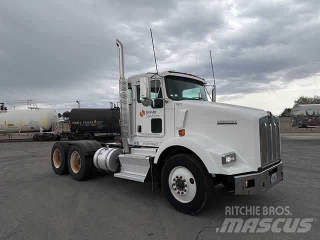 Kenworth T800 曳引機組件