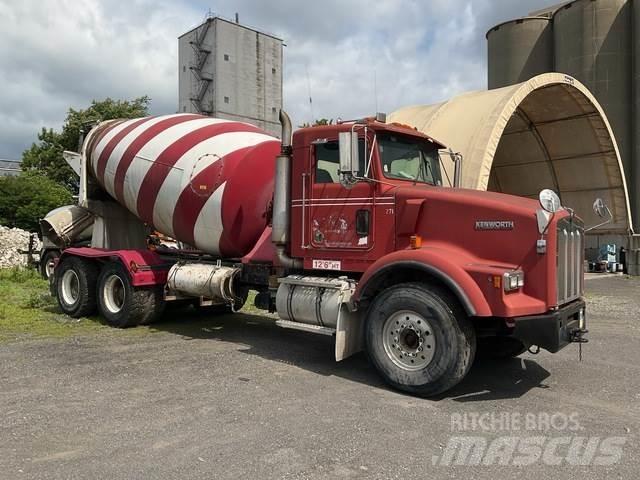 Kenworth T800 其他貨車
