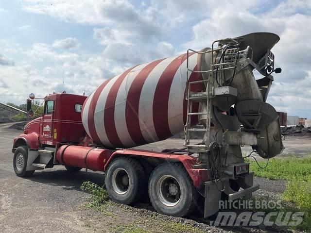 Kenworth T800 其他貨車