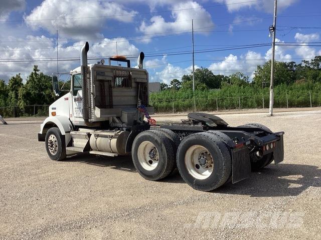 Kenworth T800 曳引機組件
