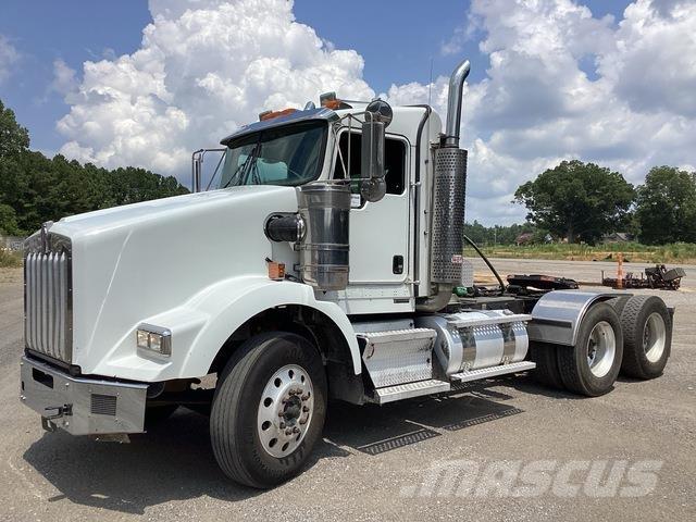 Kenworth T800 曳引機組件