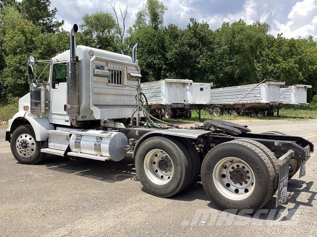 Kenworth T800 曳引機組件