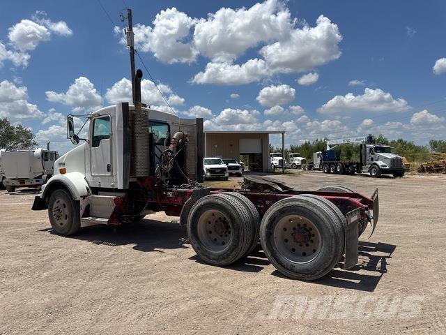 Kenworth T800 曳引機組件