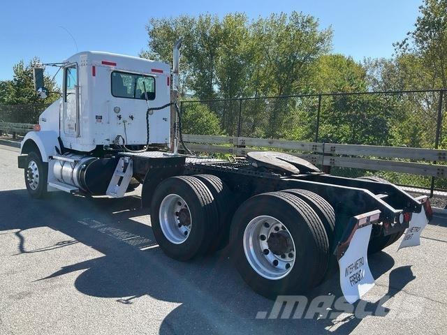 Kenworth T800 曳引機組件