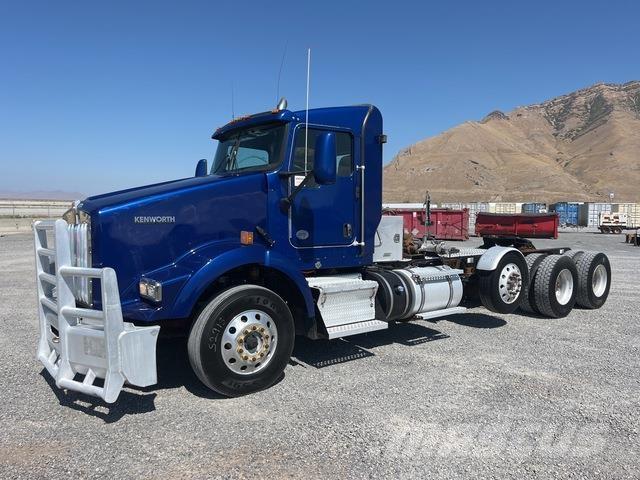 Kenworth T800 曳引機組件