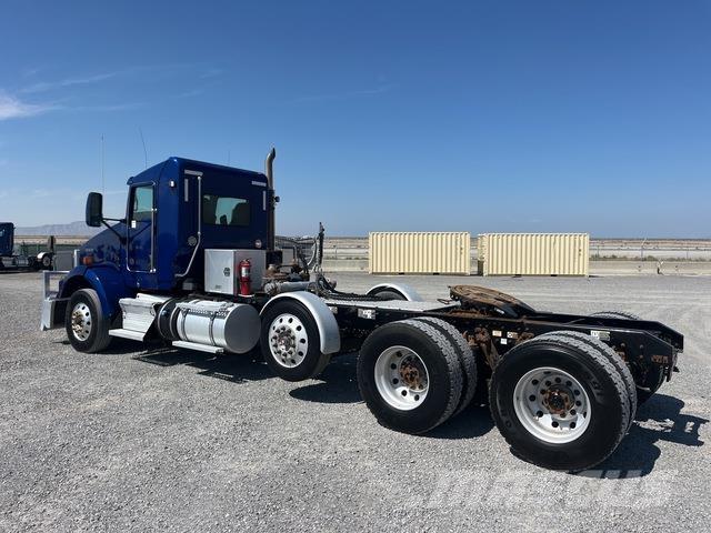 Kenworth T800 曳引機組件