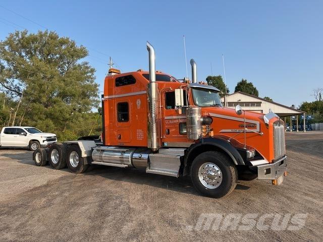 Kenworth T800 曳引機組件