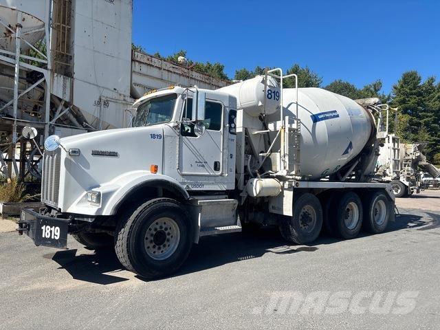 Kenworth T800 其他貨車