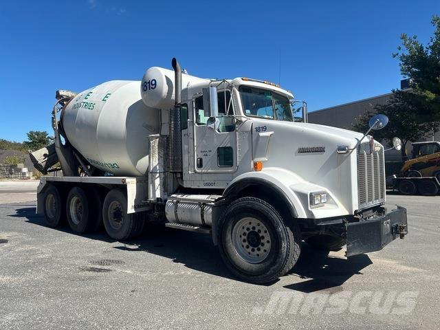 Kenworth T800 其他貨車