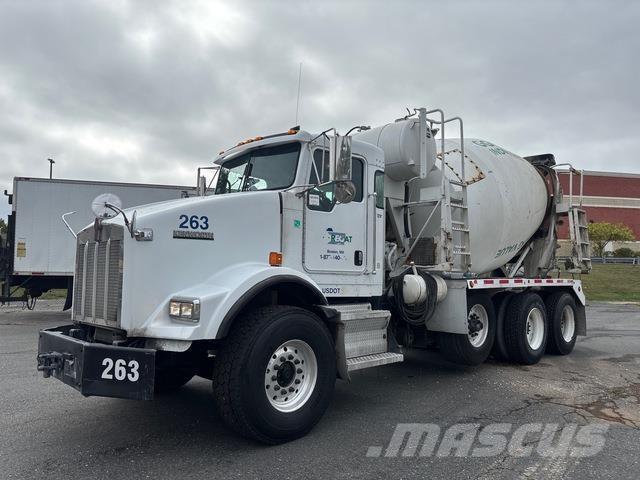 Kenworth T800 其他貨車