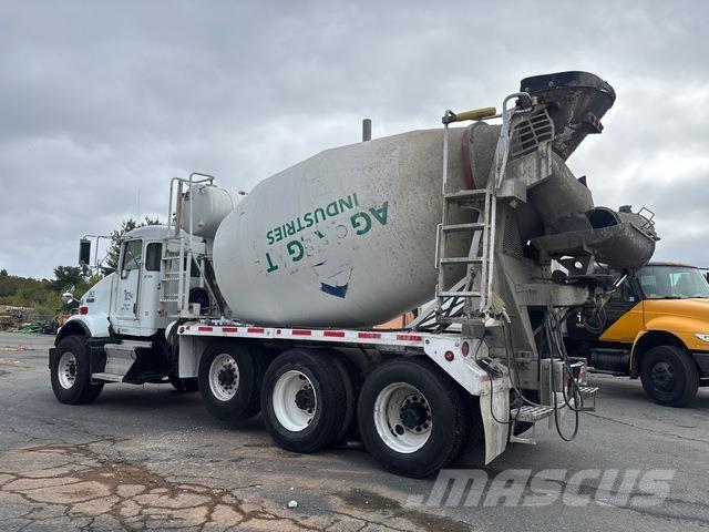 Kenworth T800 其他貨車
