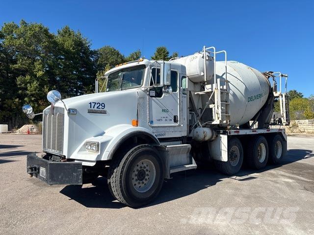 Kenworth T800 其他貨車